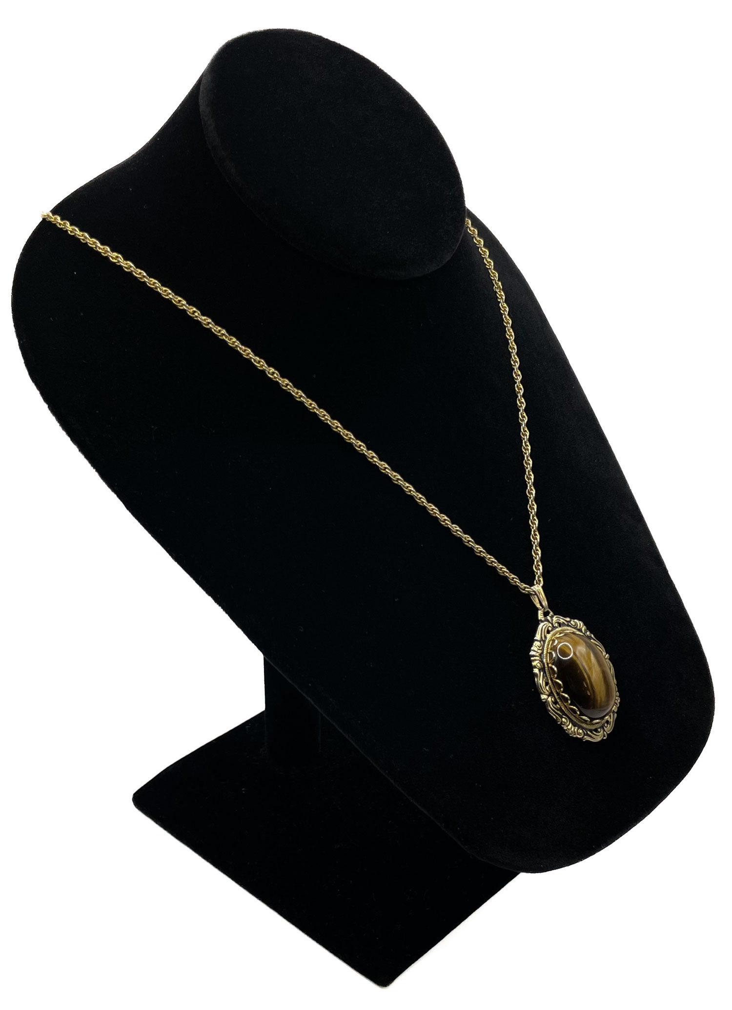 Vintage tiger eye cabochon pendant necklace
