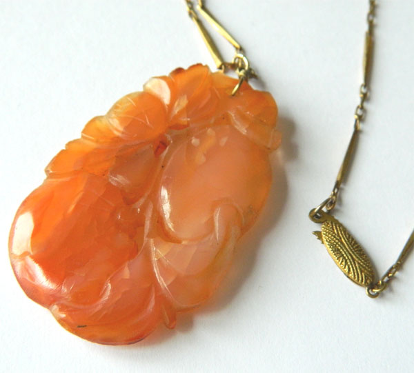 Chinese pendant necklace