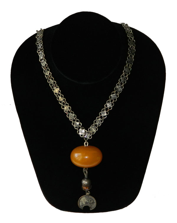 Indian amber pendant necklace