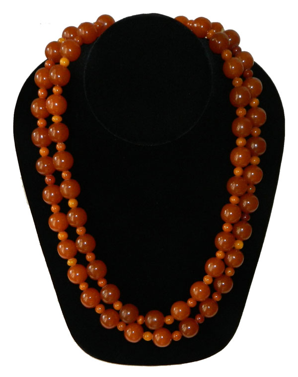 Amber bead necklace