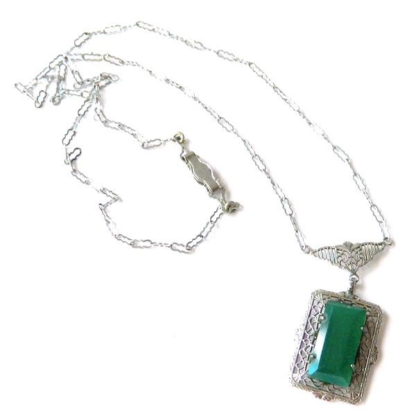 Art Deco penant necklace