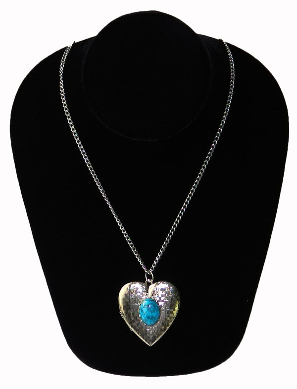 Vintage heart locket necklace