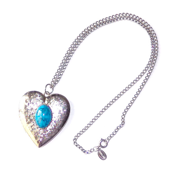 Vintage heart locket necklace by Park Lane