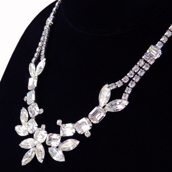 Weiss rhinestone necklace