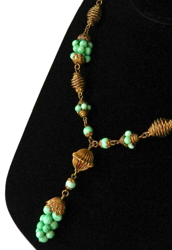 1930s Peking glass beaded necklace