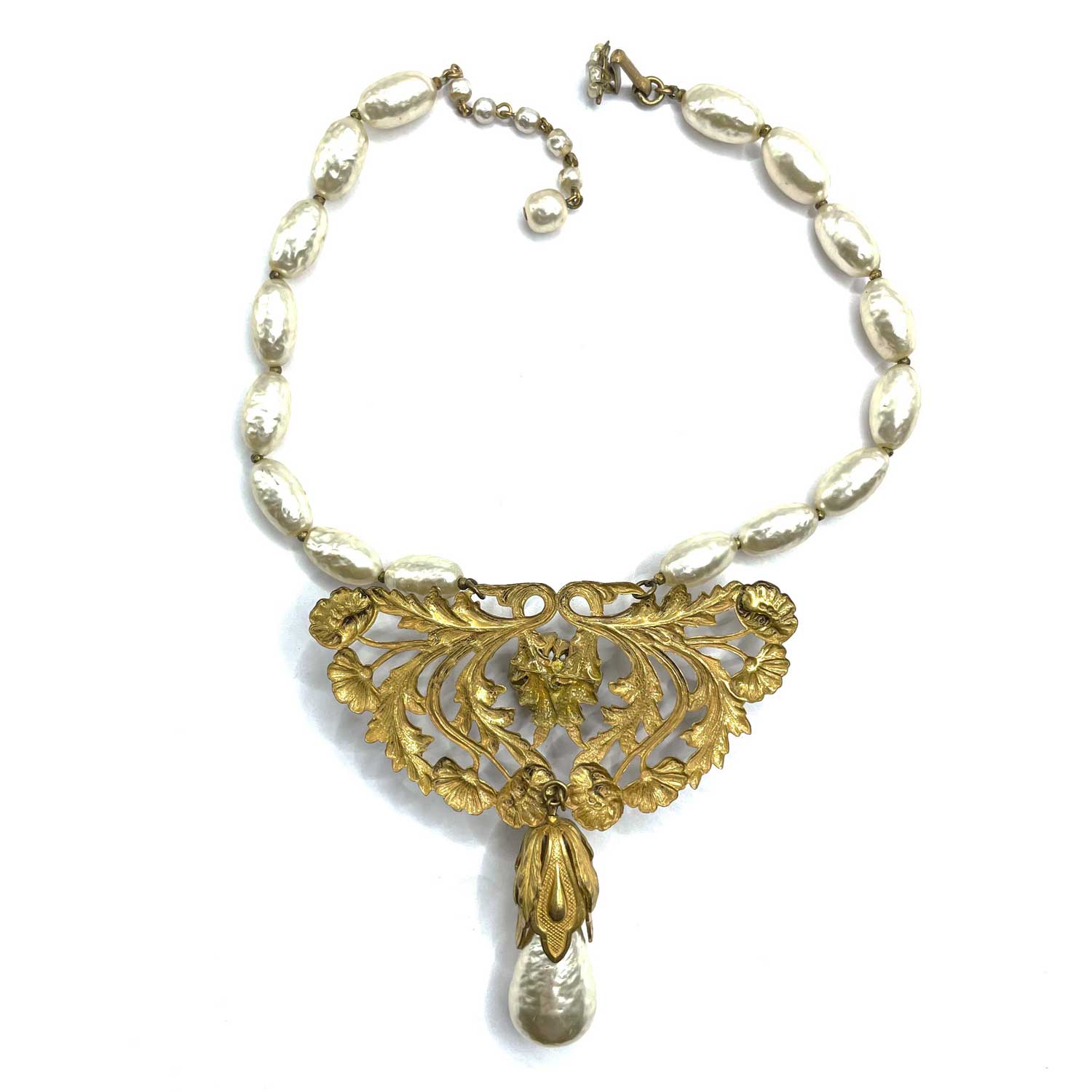 Miriam Haskell pendant necklace