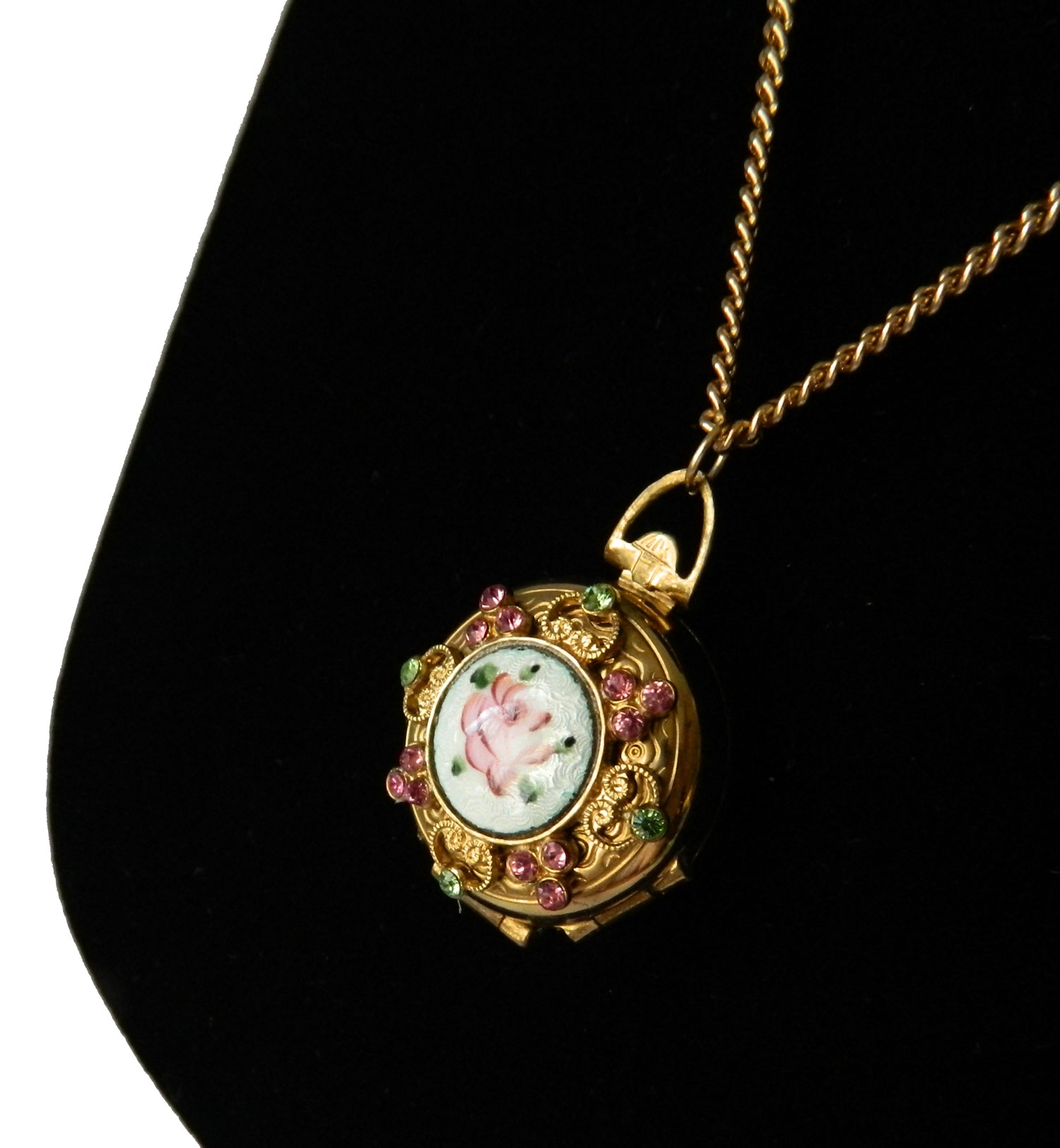 Vintage locket necklace by Coro