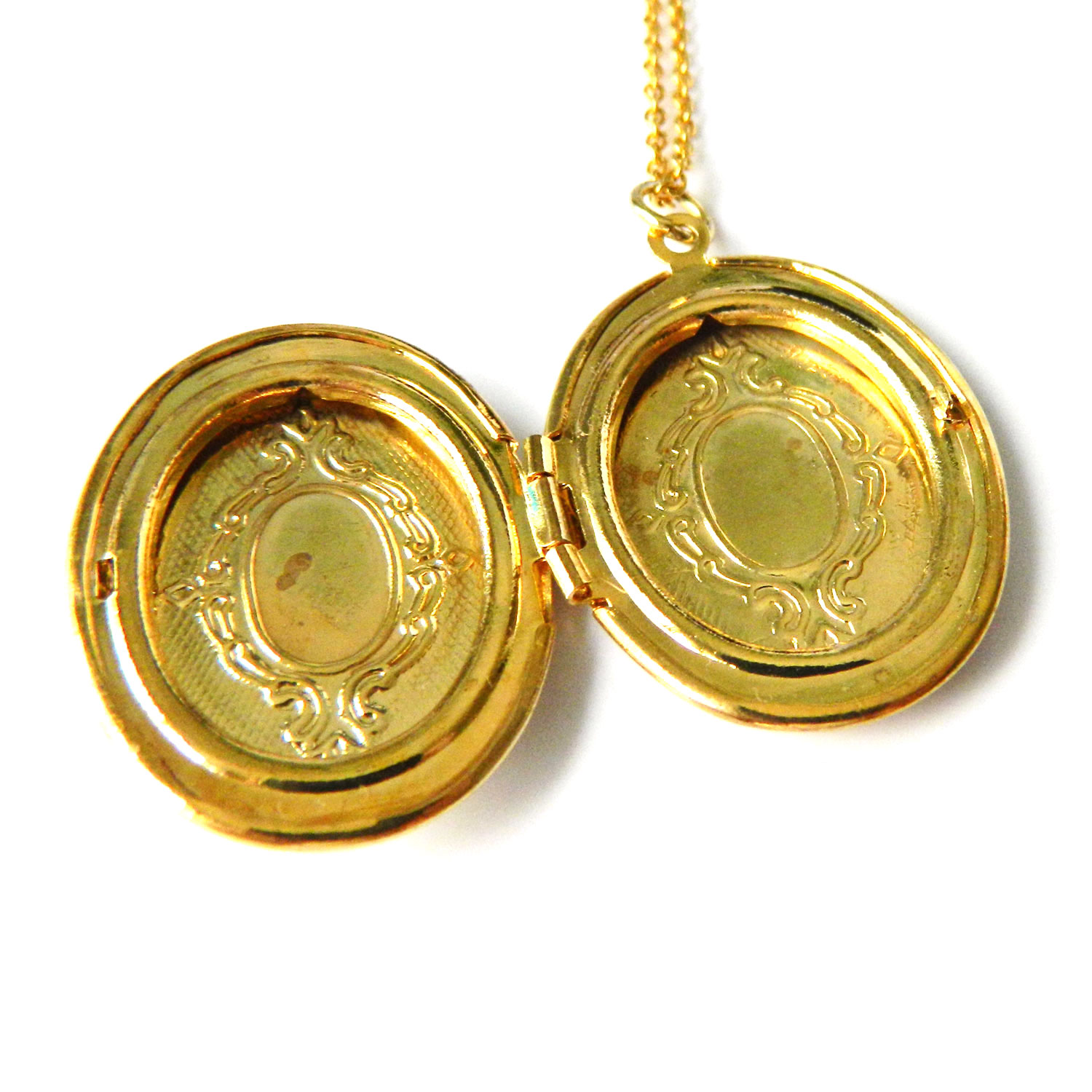 Vintage locket necklace