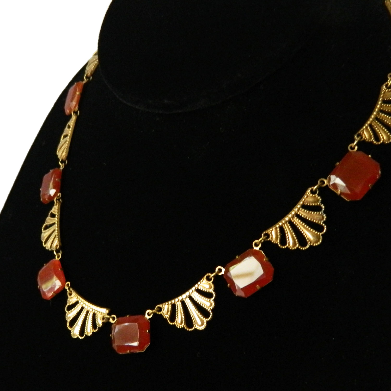 1920s Art Deco necklace