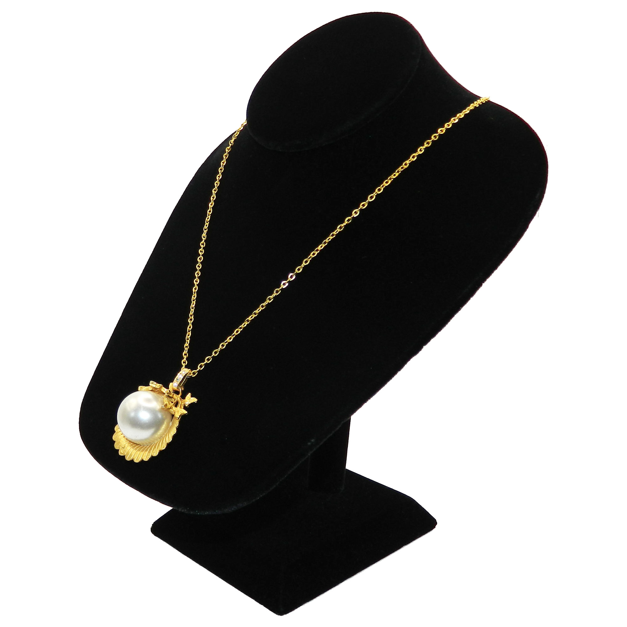 Faux pearl pendant necklace