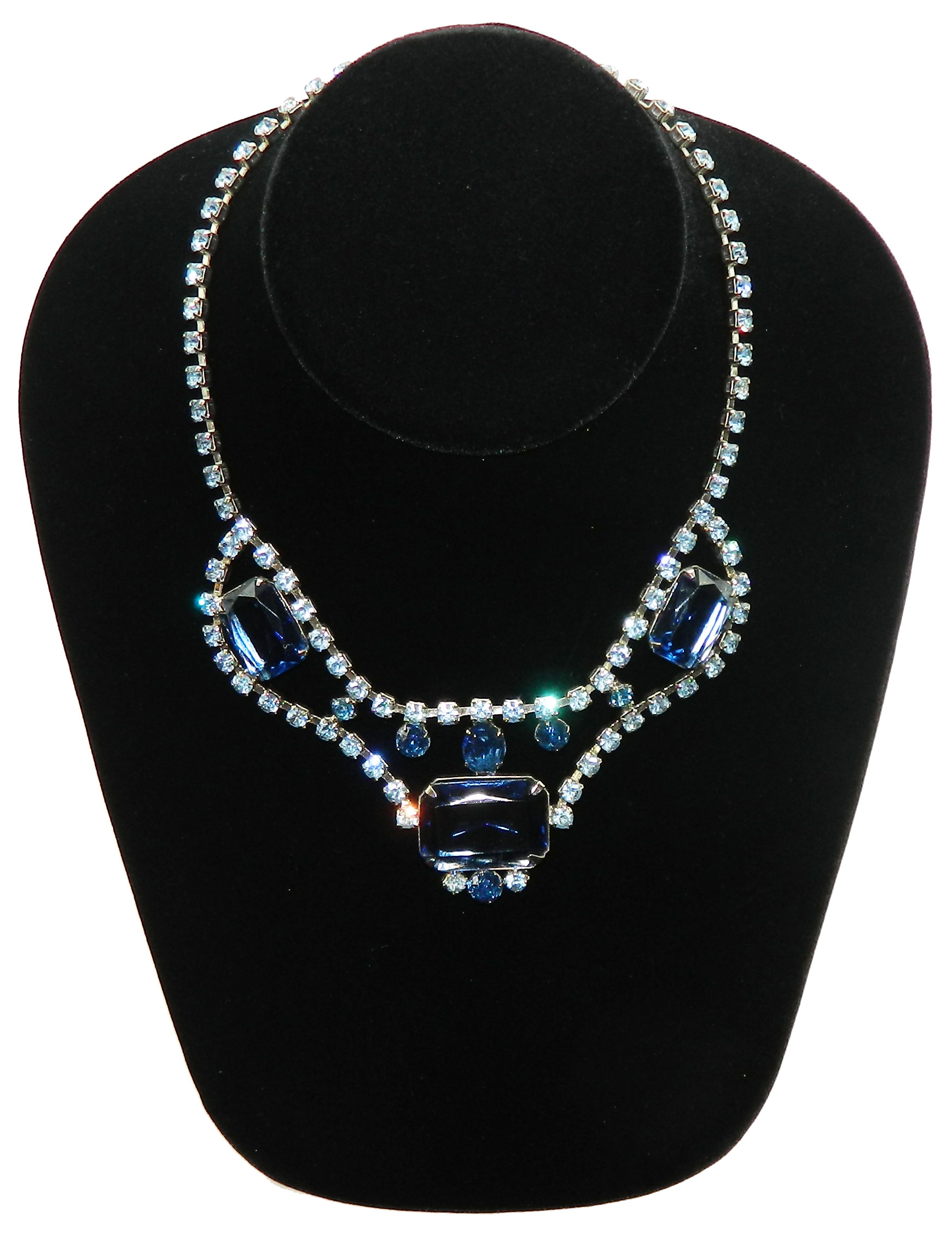 1950s blue rhinestone necklace