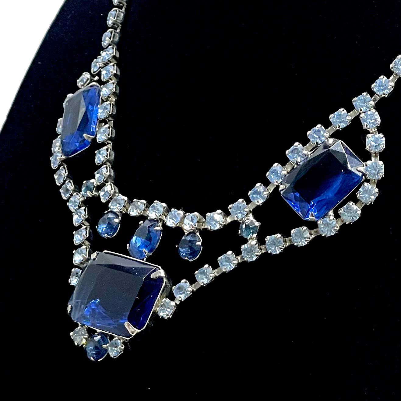 Blue rhinestone necklace