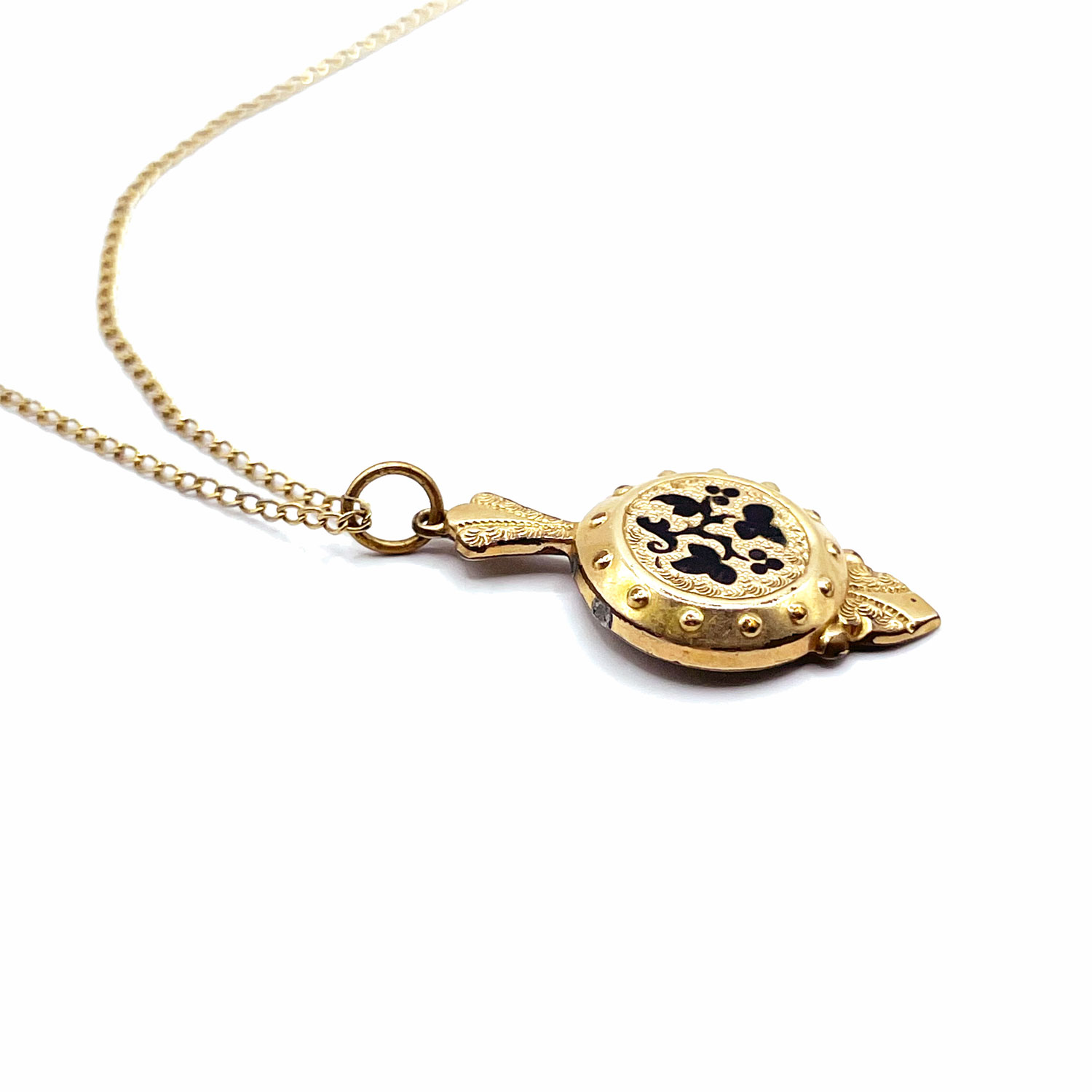 Antique pendant necklace