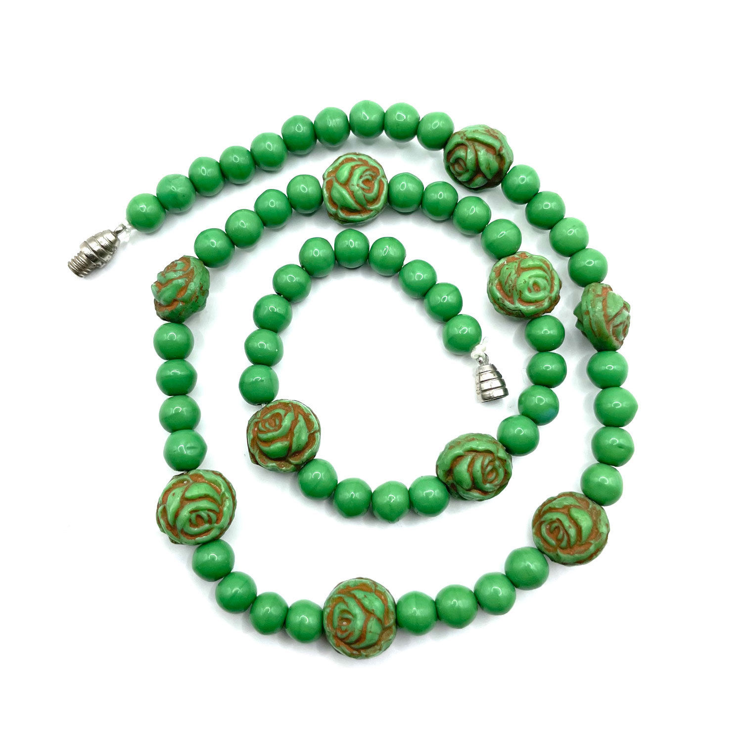 Green glass rose bead necklace