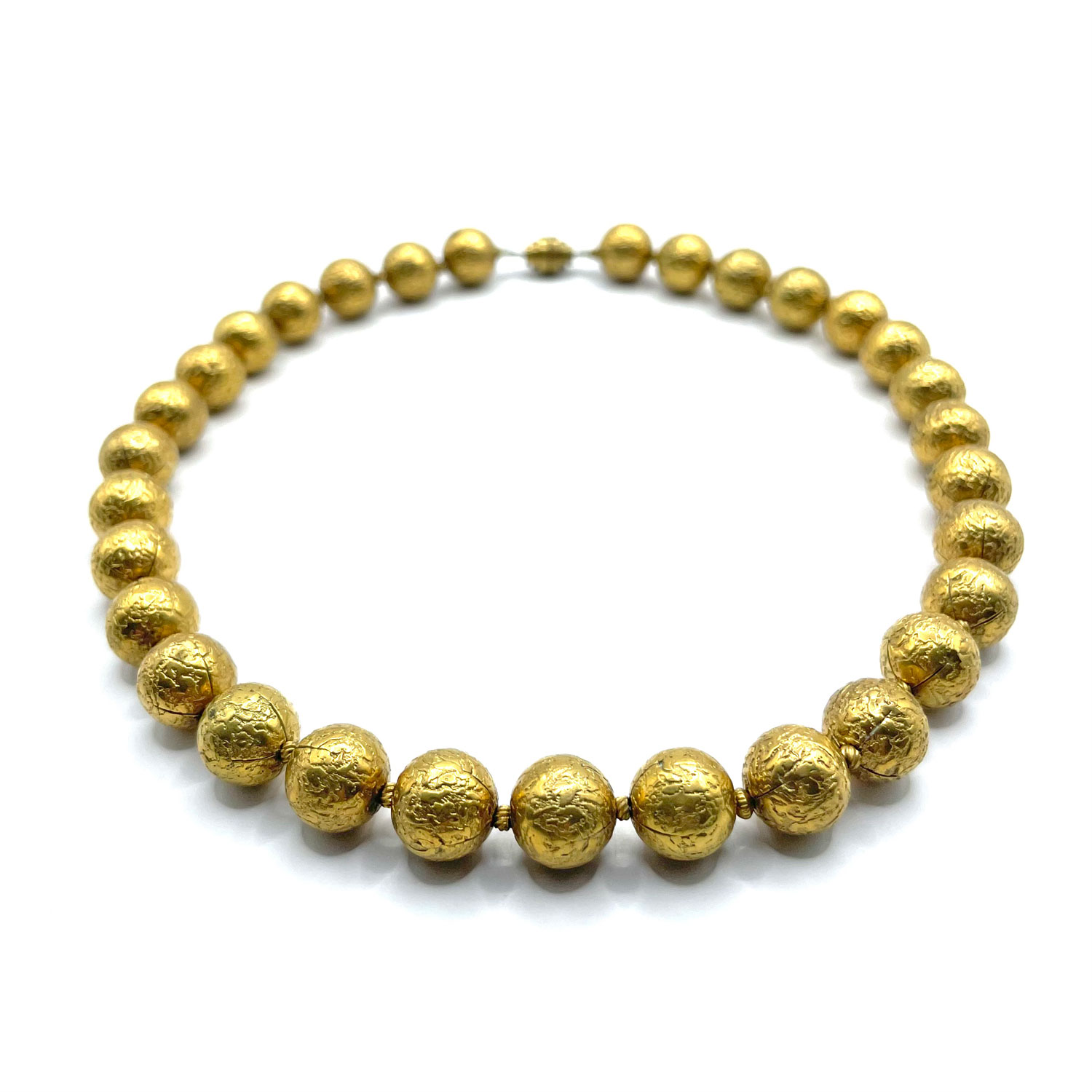 Gold tone beaded necklace