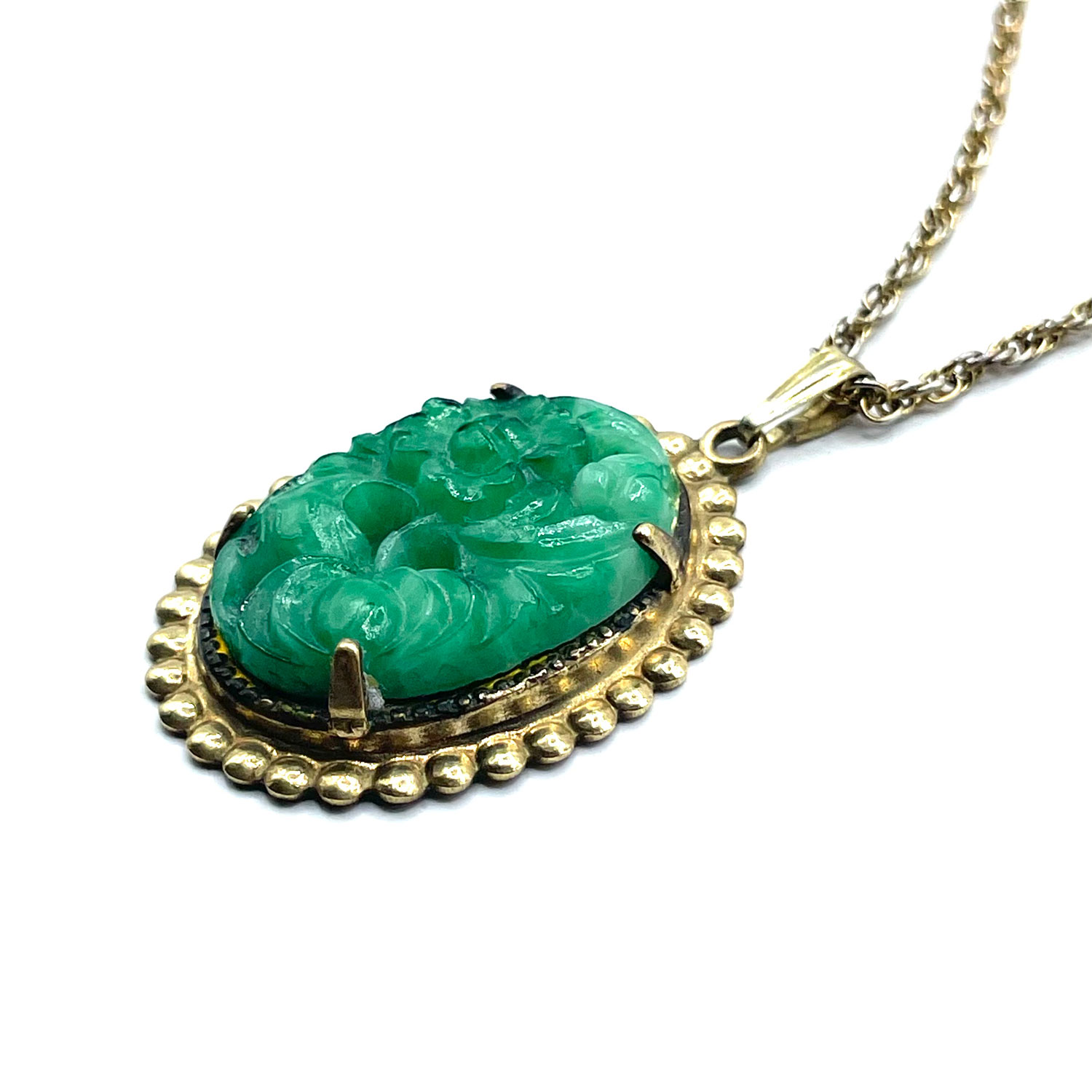 Art Deco Peking glass pendant necklace