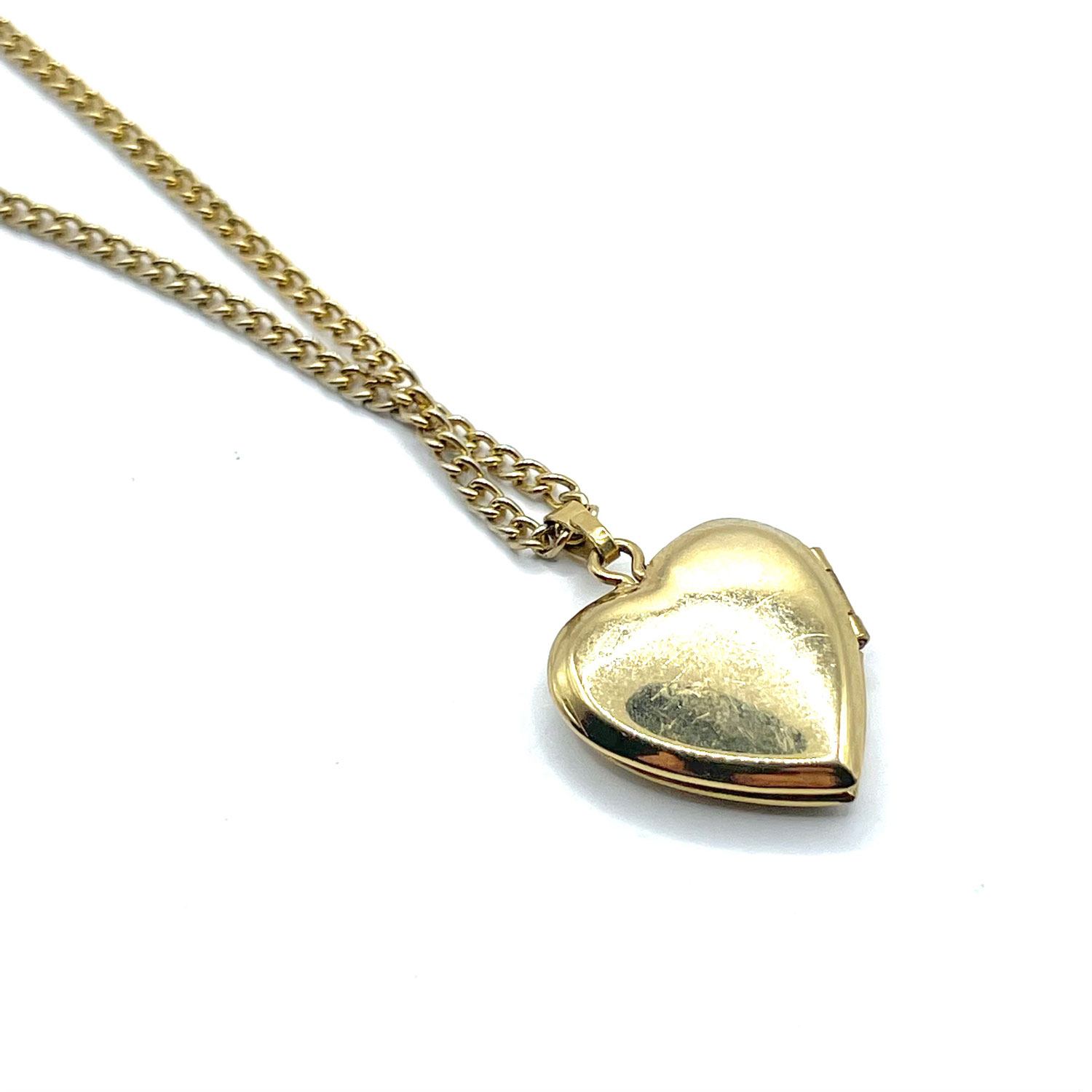 Vintage locket pendant necklace