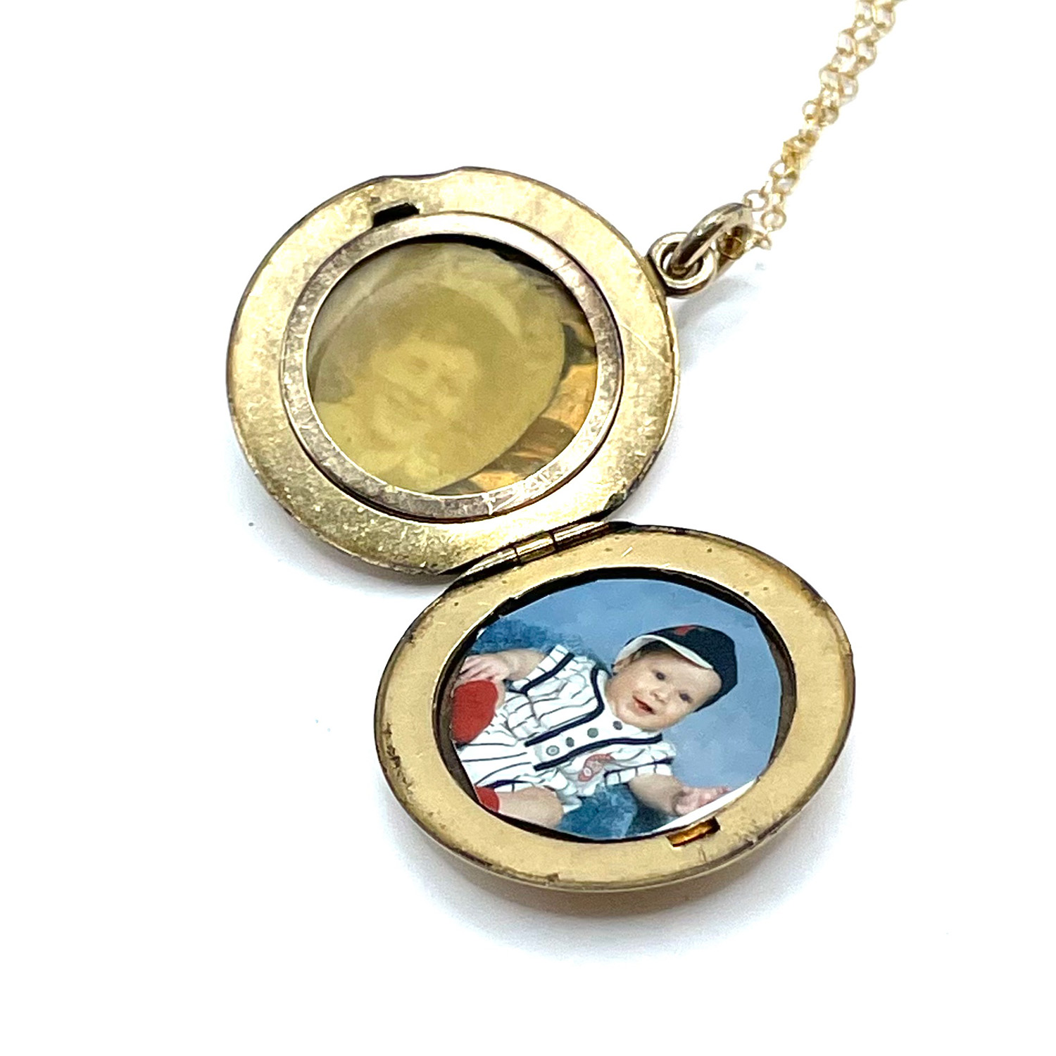 Antique locket pendant necklace