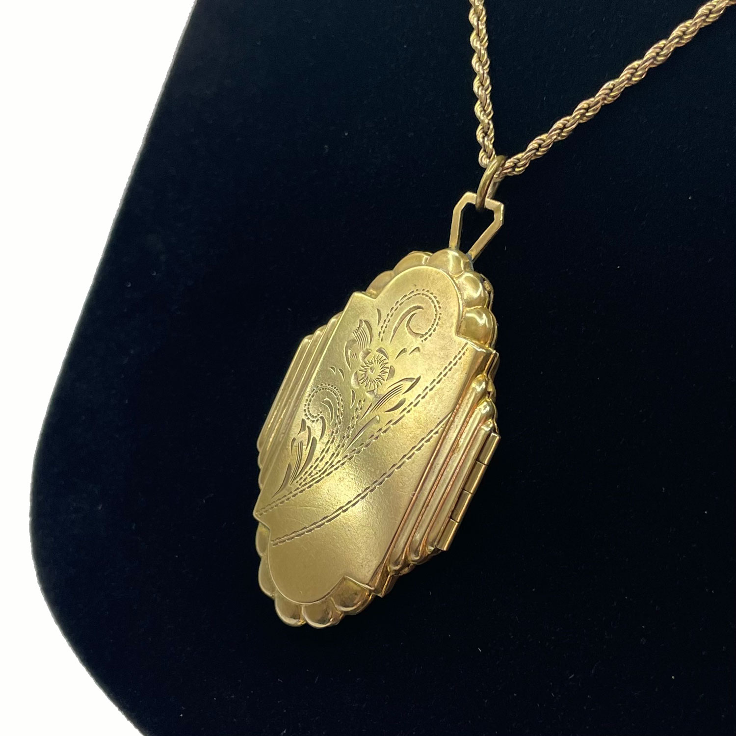 Art Deco locket pendant necklace