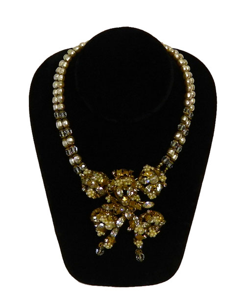 Vintage 1950's Haskell style faux pearl necklace
