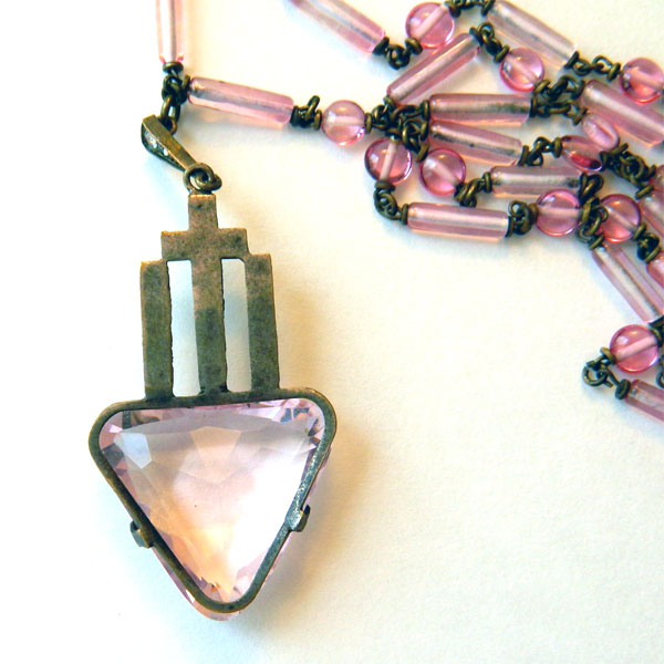 1920's Pink Art Deco necklace