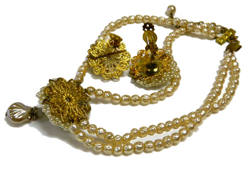 vintage Haskell style faux pearl necklace and earrings