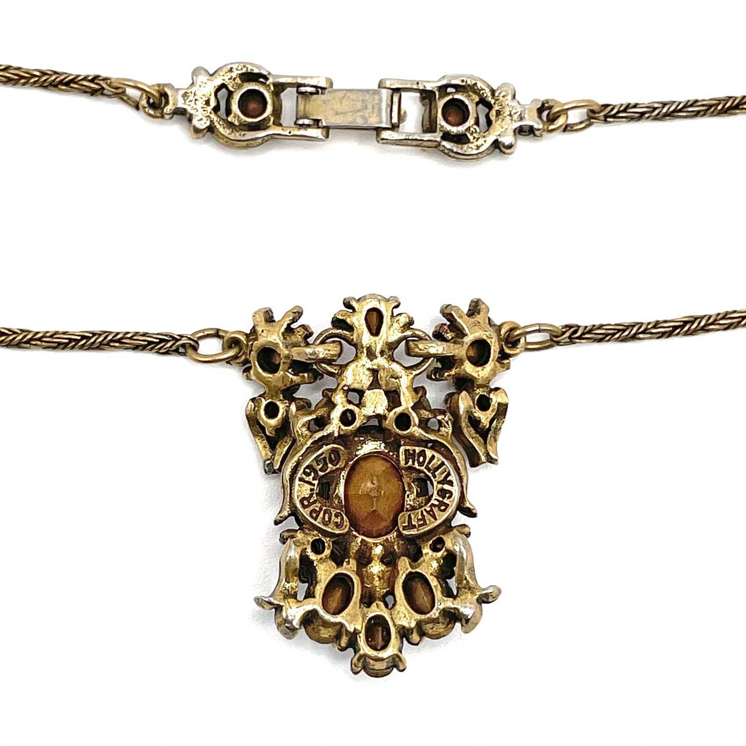 Hollycraft pendant necklace set
