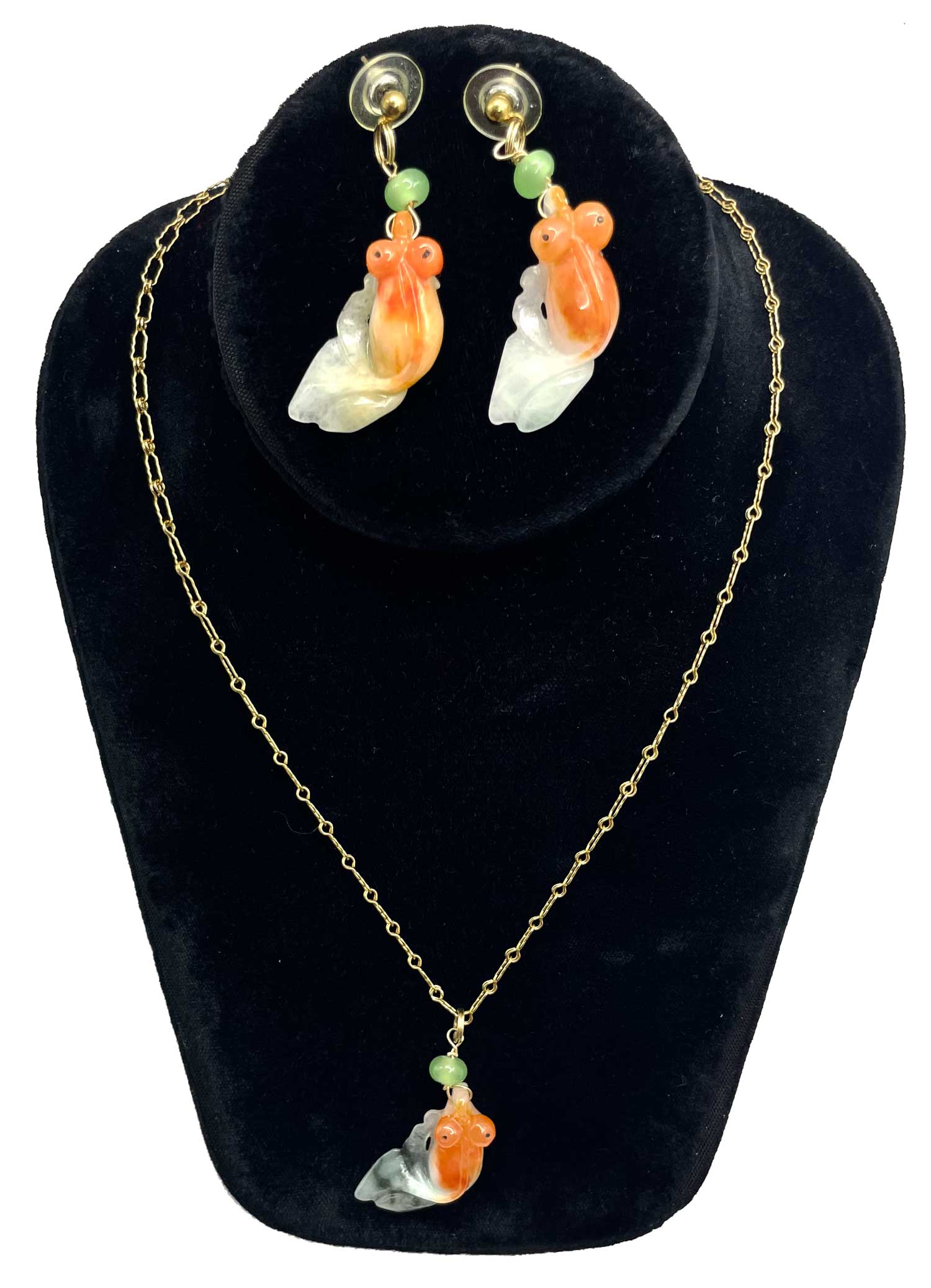 Agate goldfish necklace set