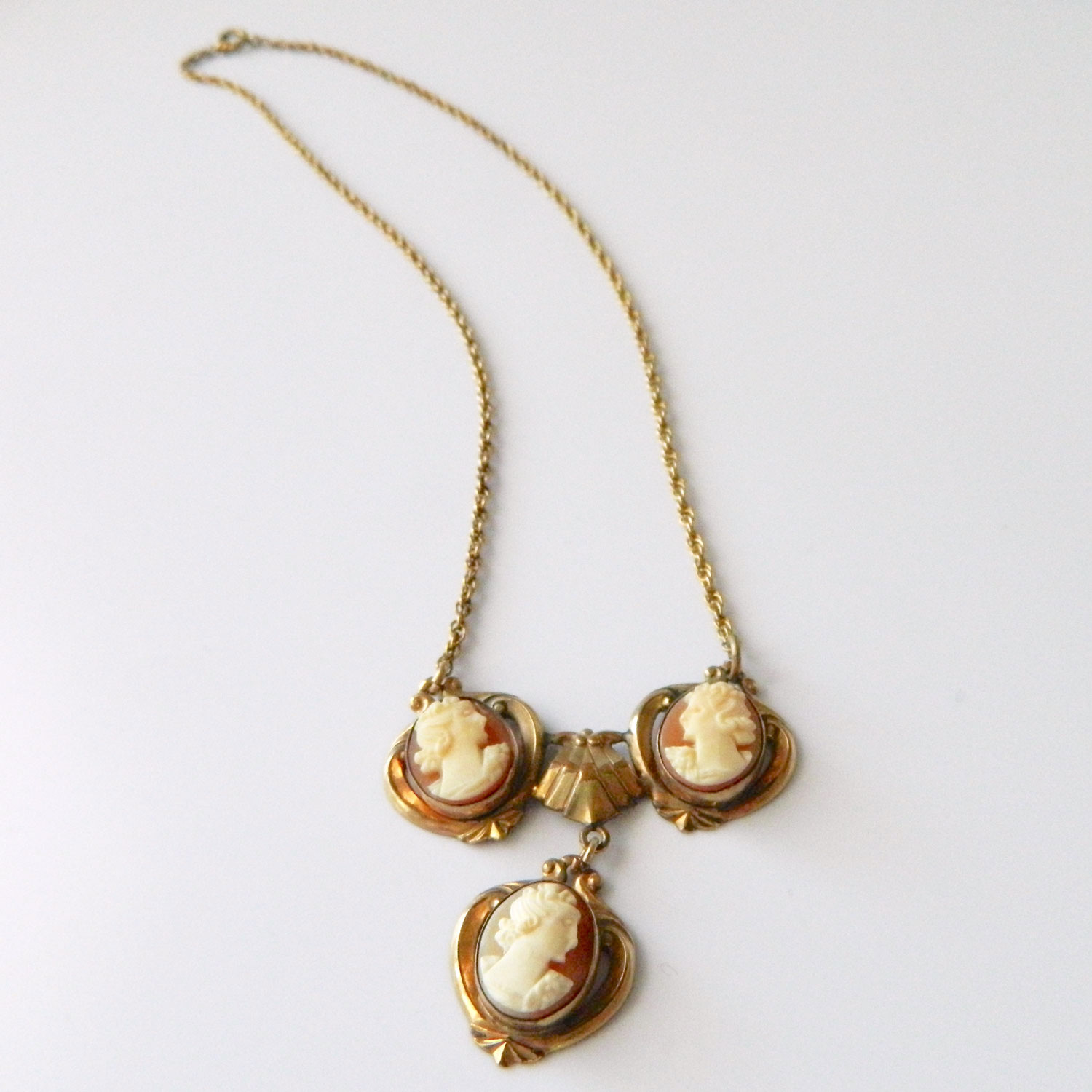 Cameo necklace and earring set