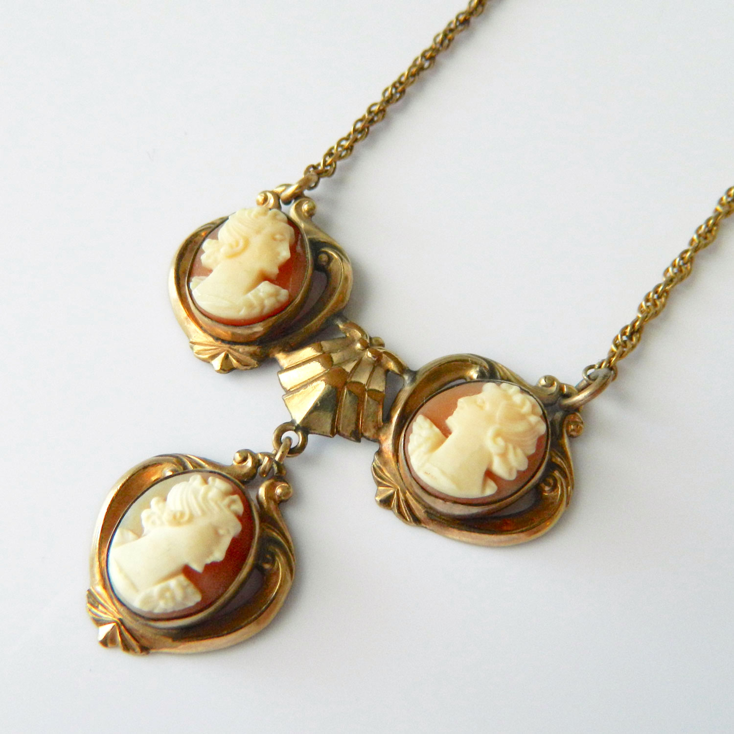 Cameo necklace and earring set