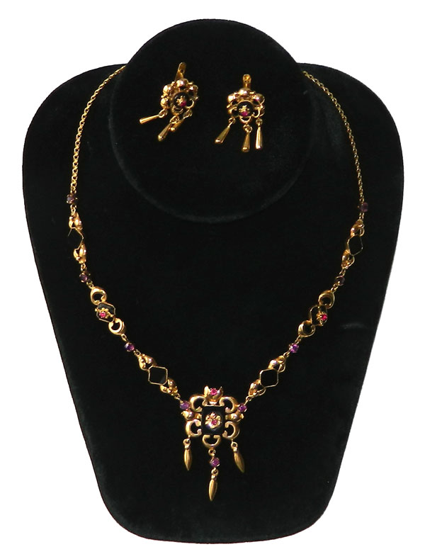 Gold plated silver necklace set