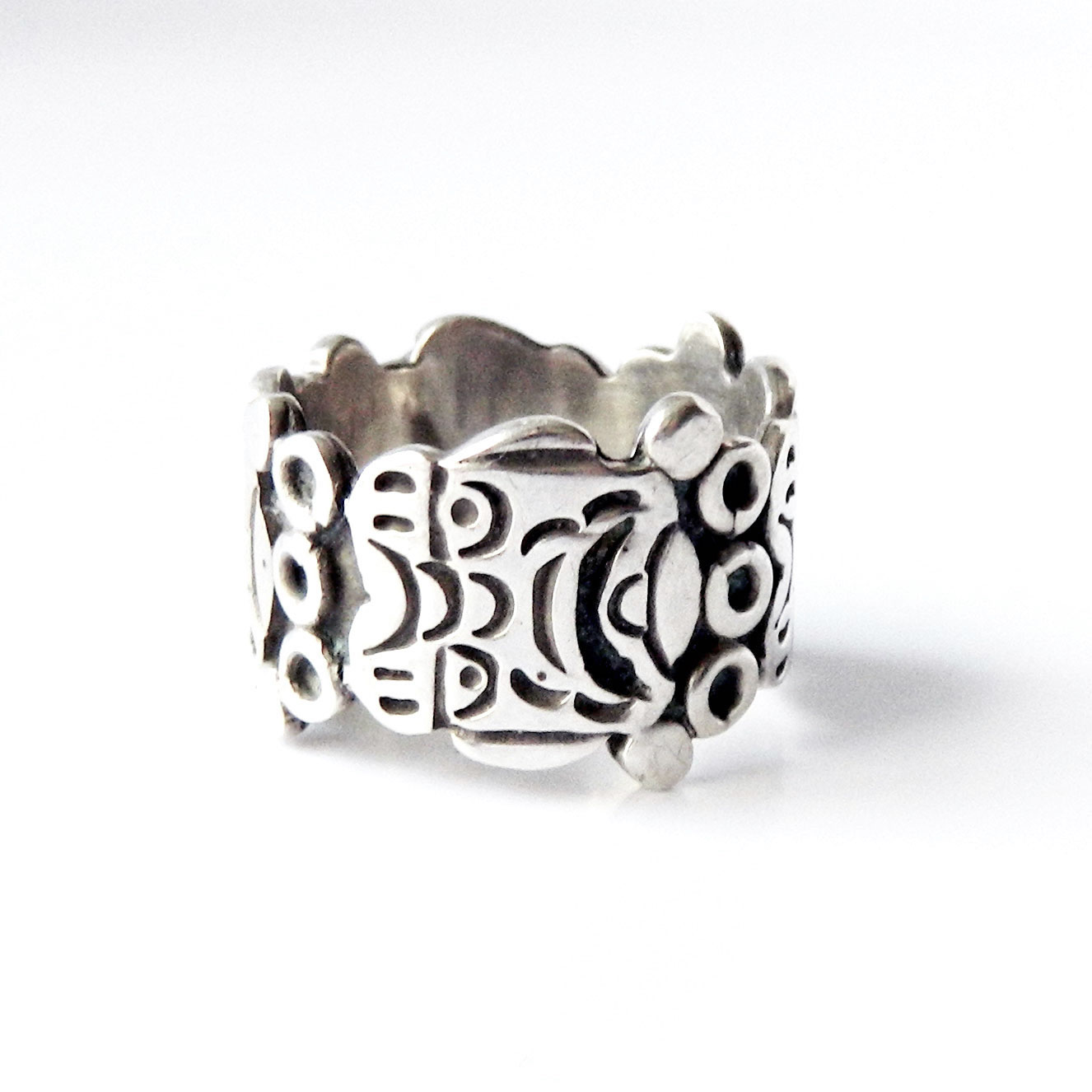 Vintage Mexican silver ring