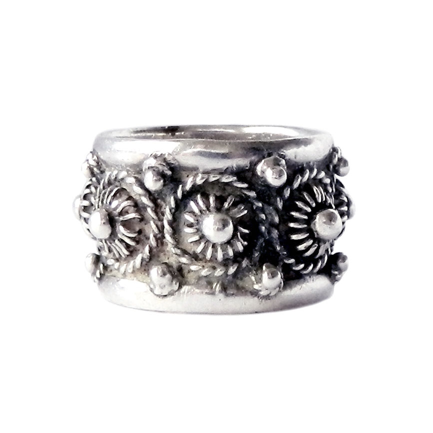 Vintage Mexican silver ring