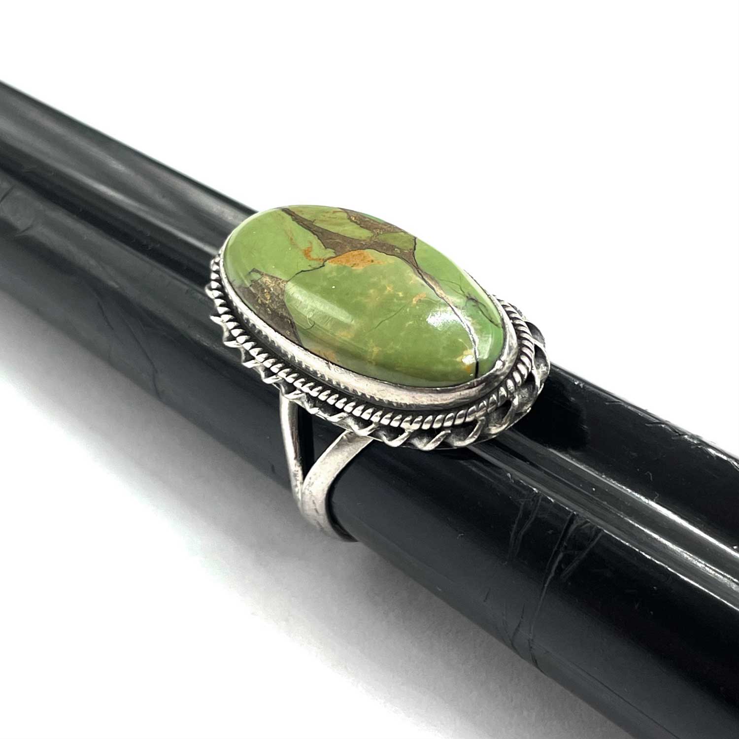 Vintage Indian green sterling silver ring