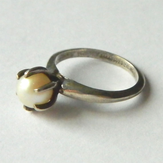 sarah cov pearl ring