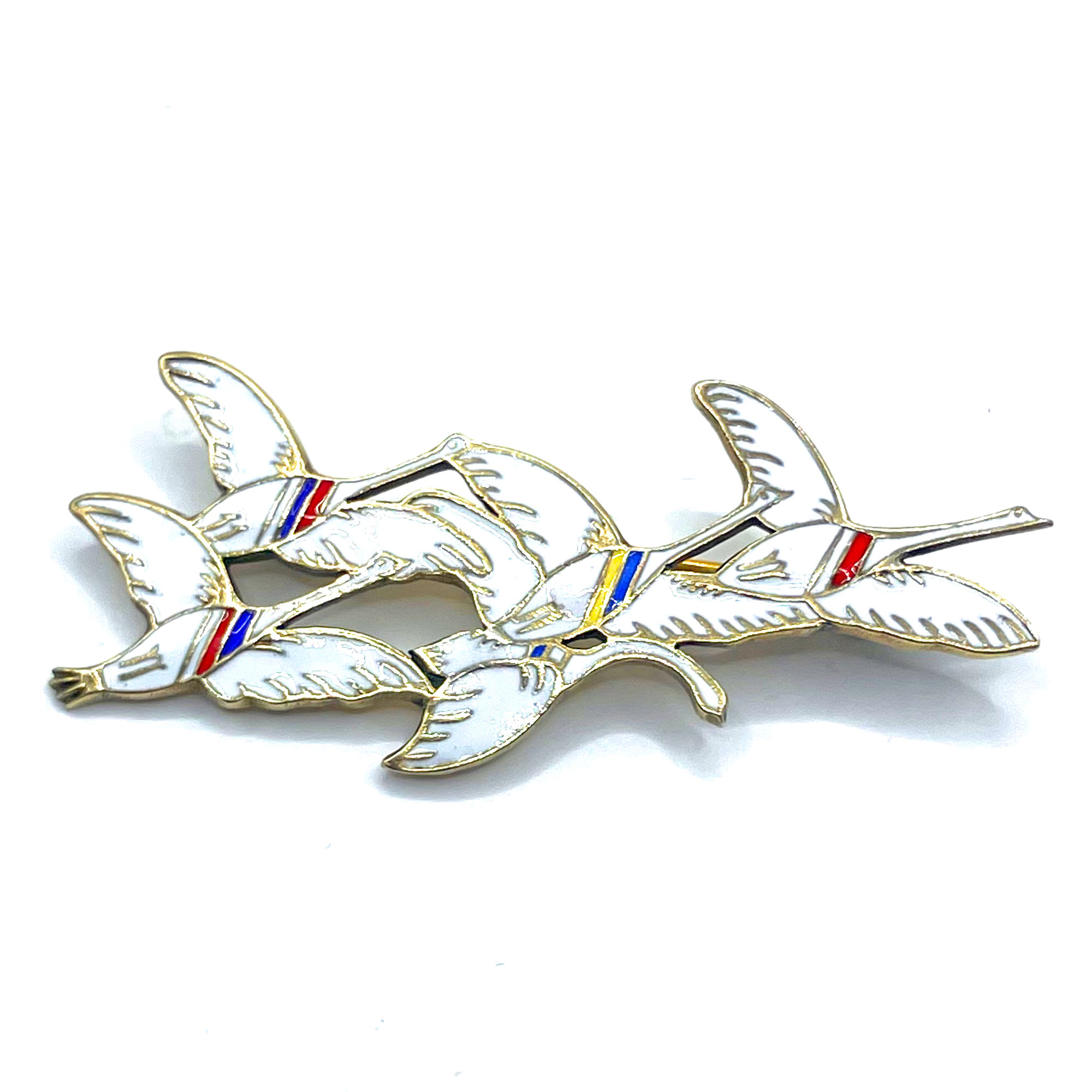 flock of geese brooch