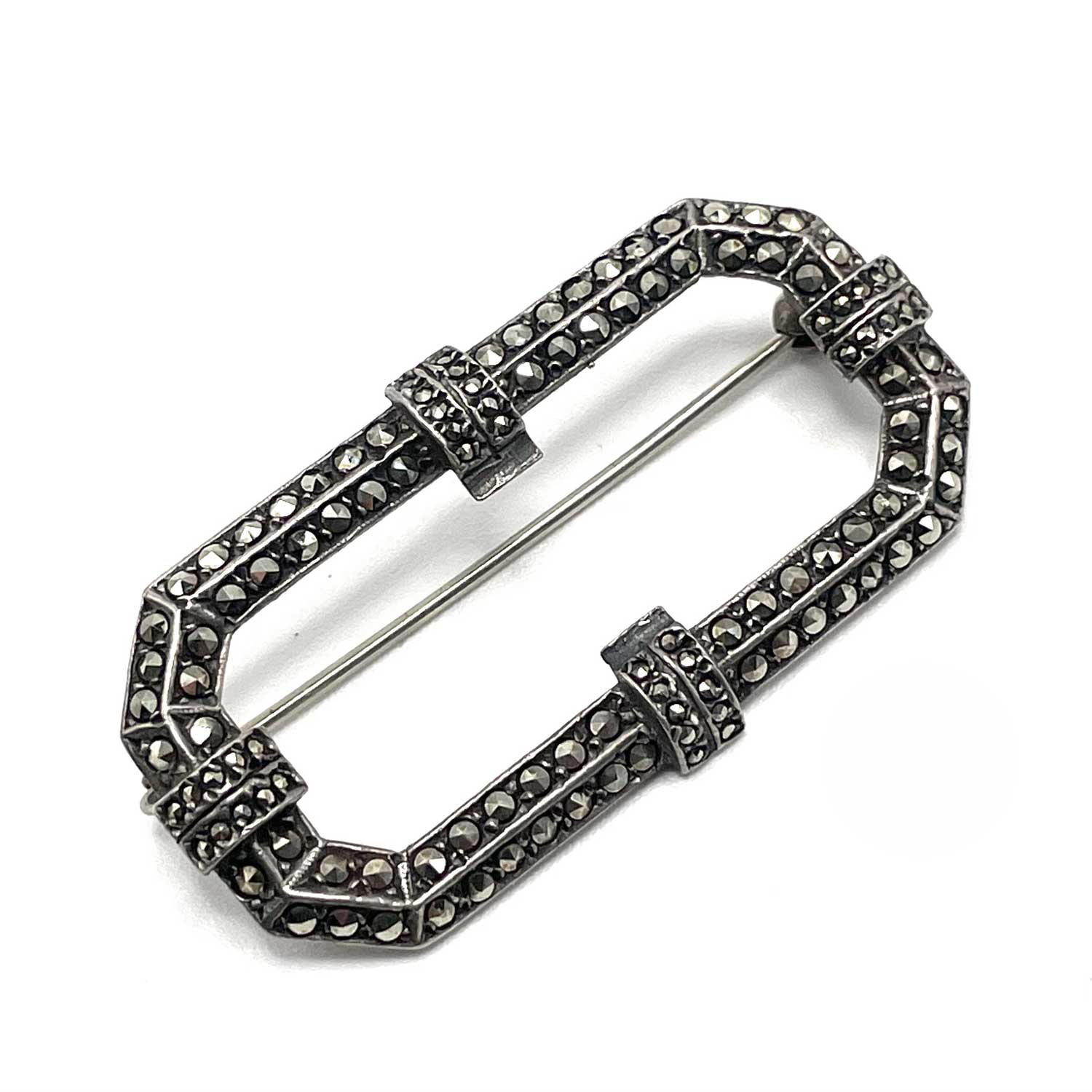 1920s Art Deco brooch
