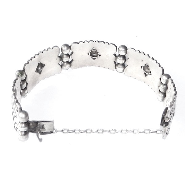 Jose Luis Flores bracelet