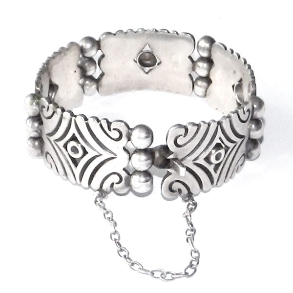 Jose Luis Flores bracelet