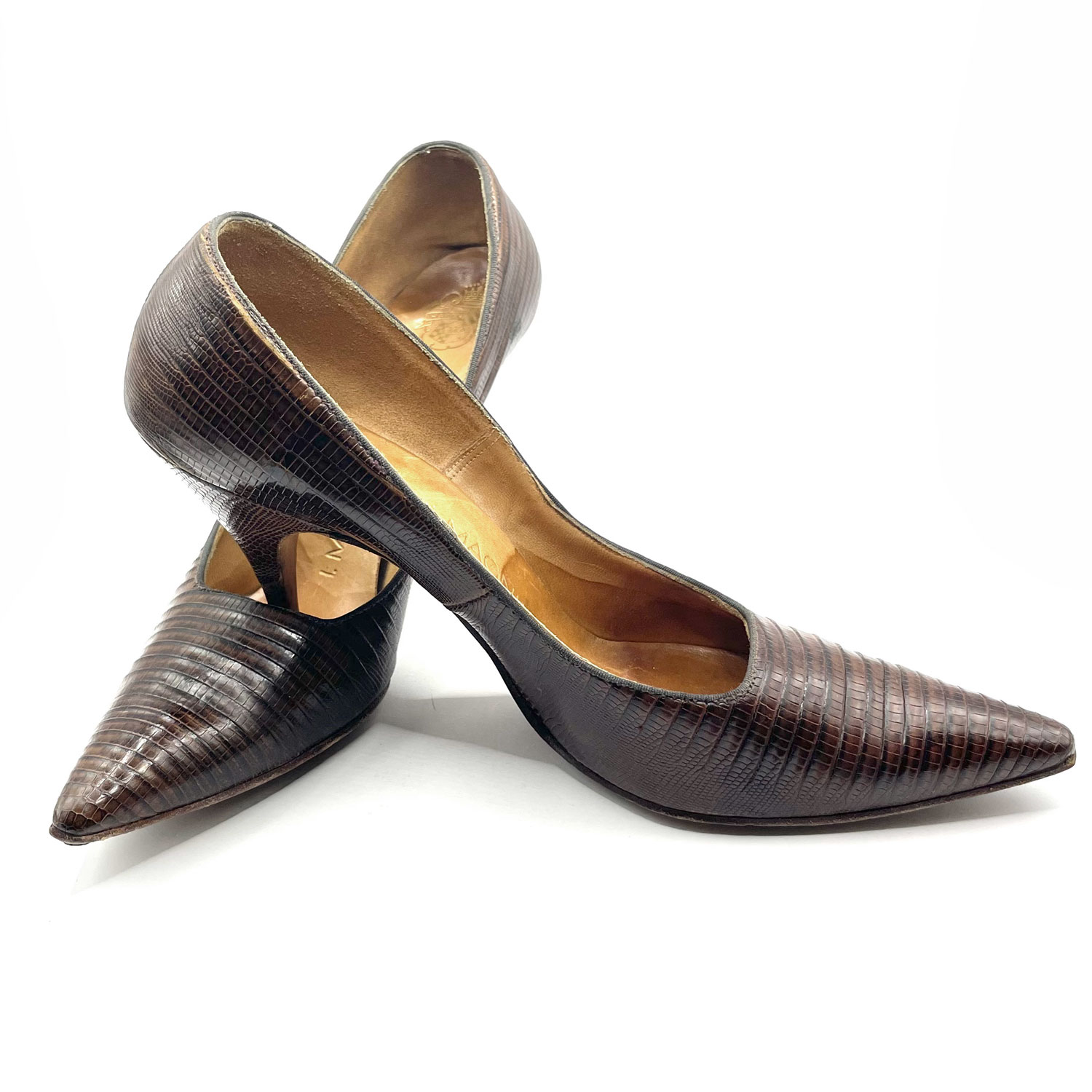 1950s lizard leather pumps