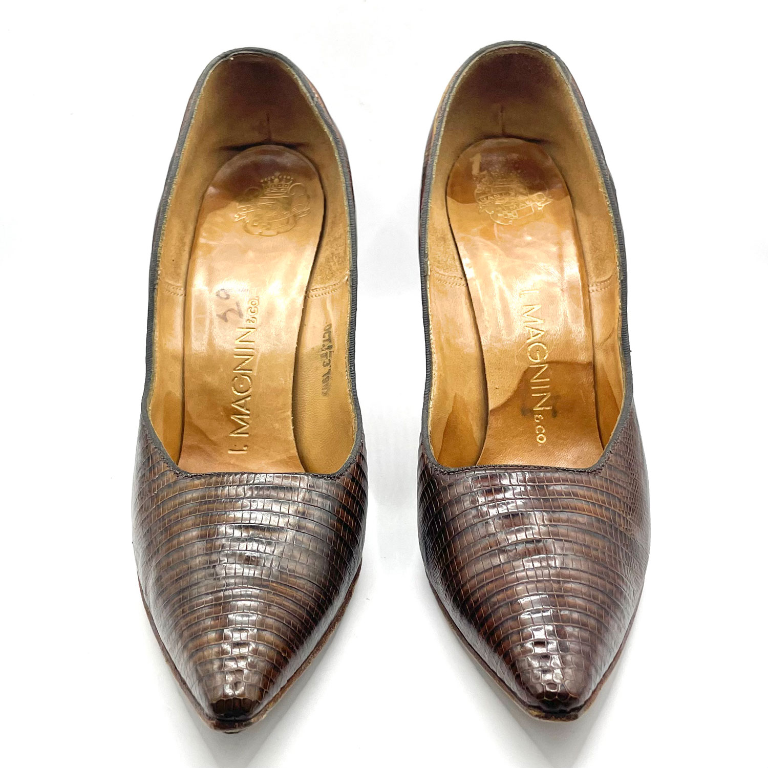 1950s lizard leather pumps