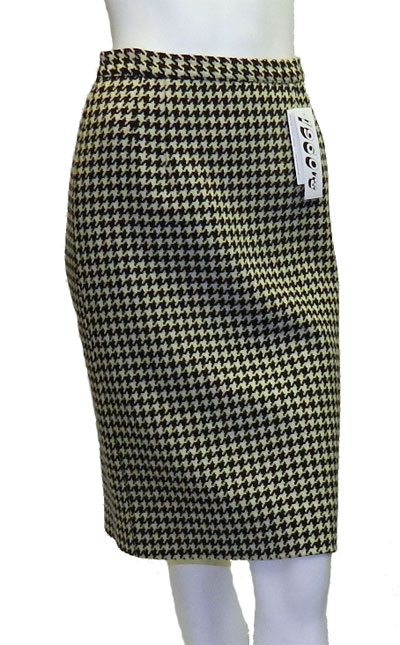 1960's heavy wool  black and white houndstooth check skirt