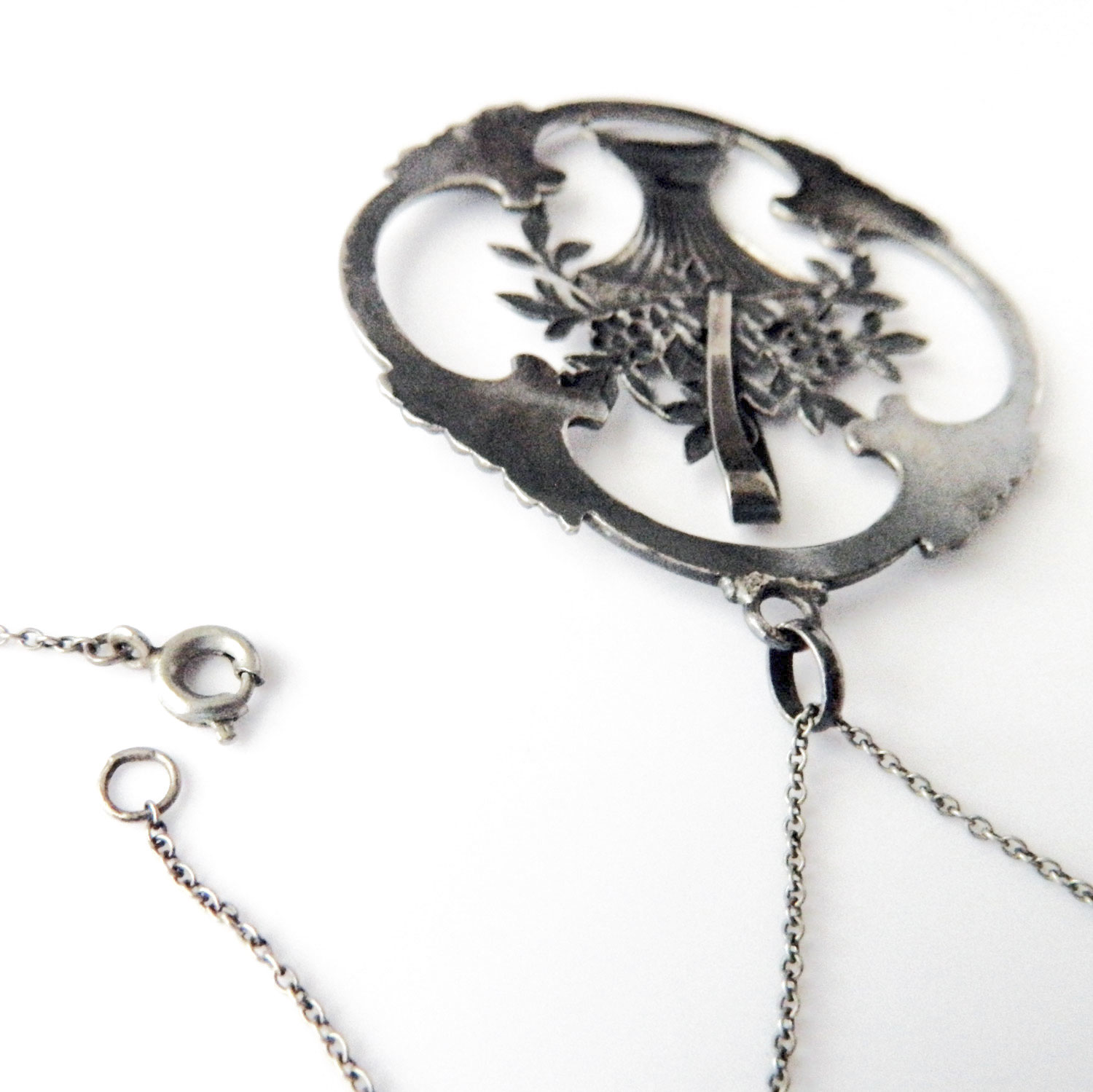 1940s Silver Flower Pot Pendant Necklace