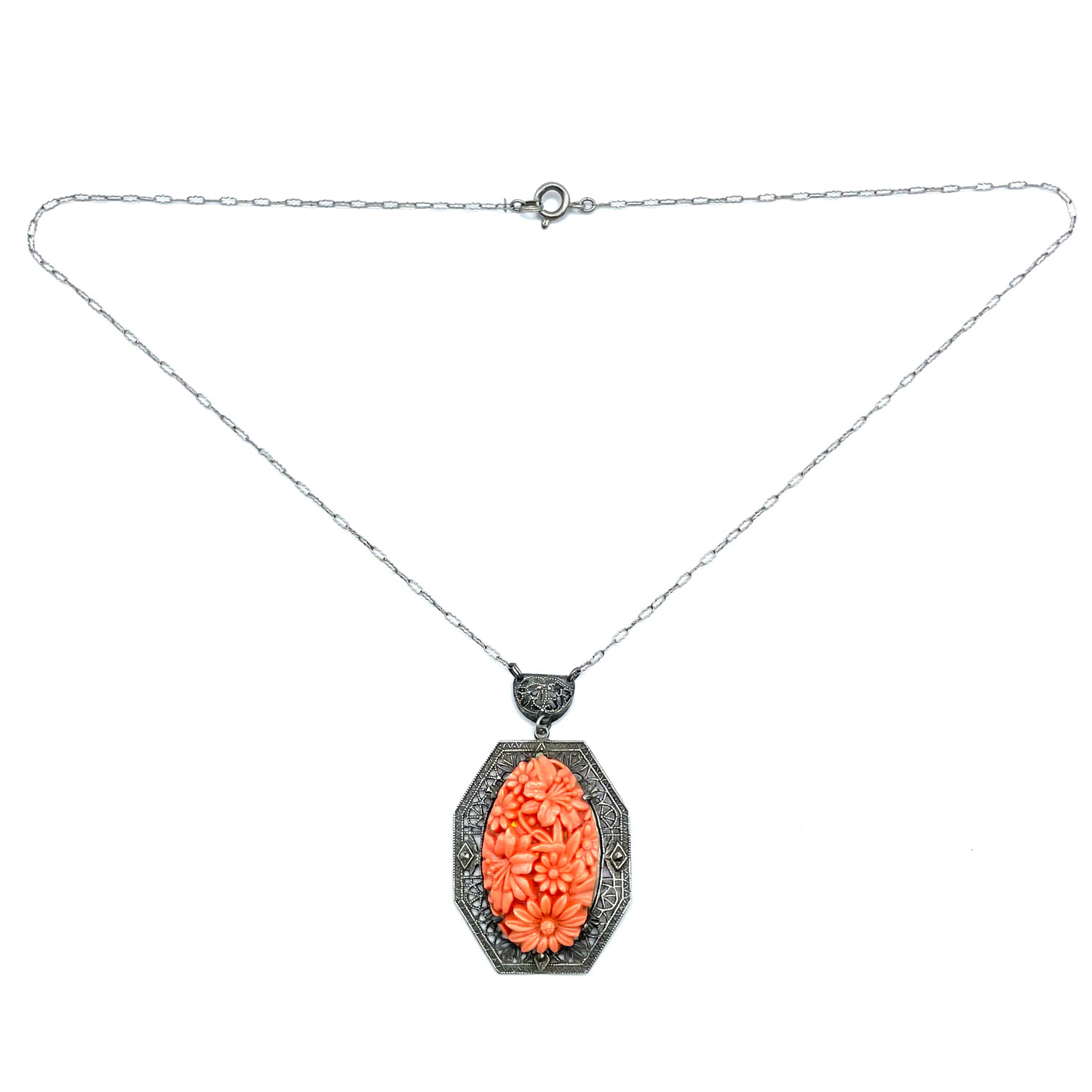 Art Deco silver pendant necklace