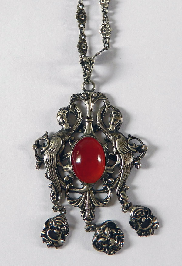 1930's Italian silver pendant necklace