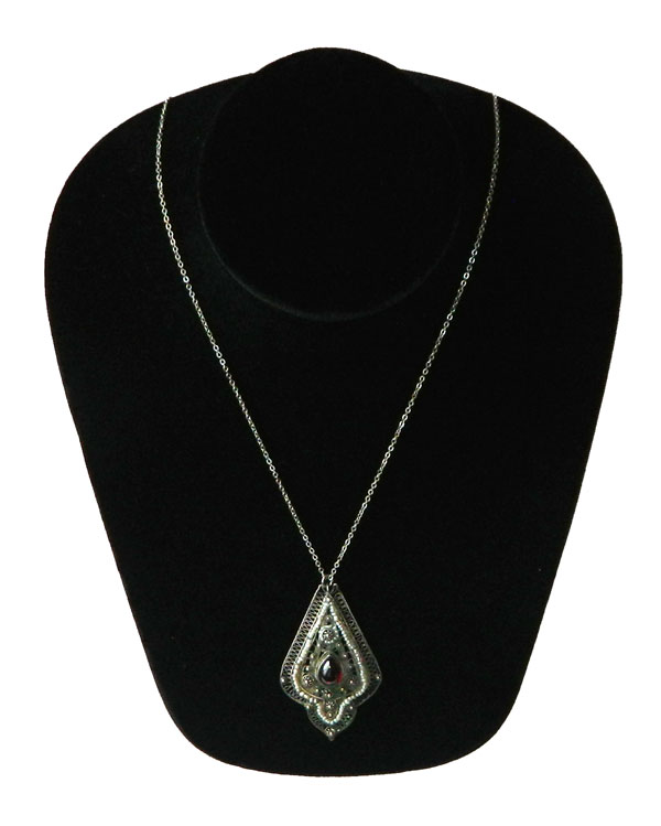 Sterling silver pendant necklace