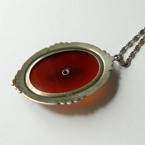 Sterling silver pendant necklace