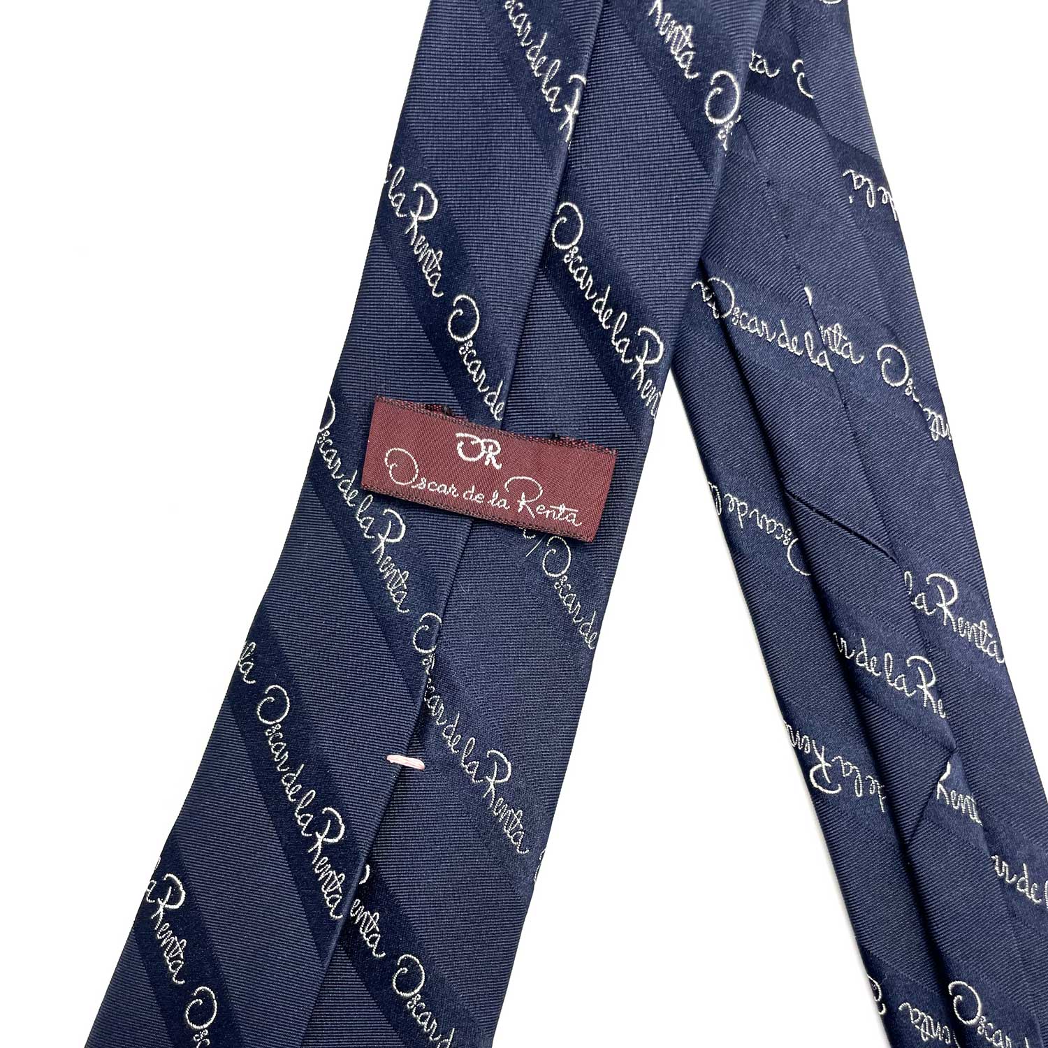 1980s Oscar de la Renta signature tie